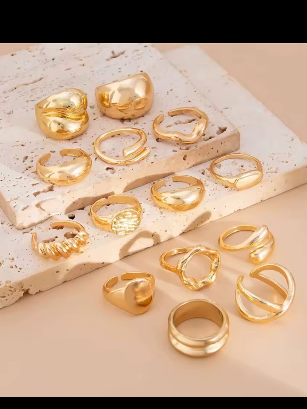 Retro Gold Rings Set - Picture 3 of 5